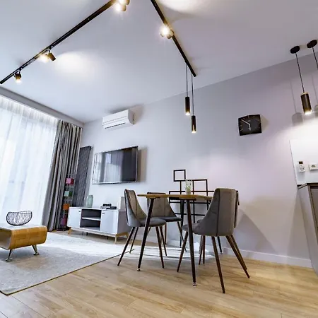 Bright And Charming- Golden Apartments- Center&s18 Warsaw