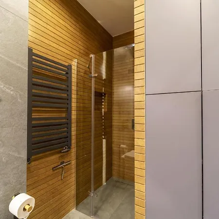 Bright And Charming- Golden Apartments- Center&s18 Апартаменты Варшава